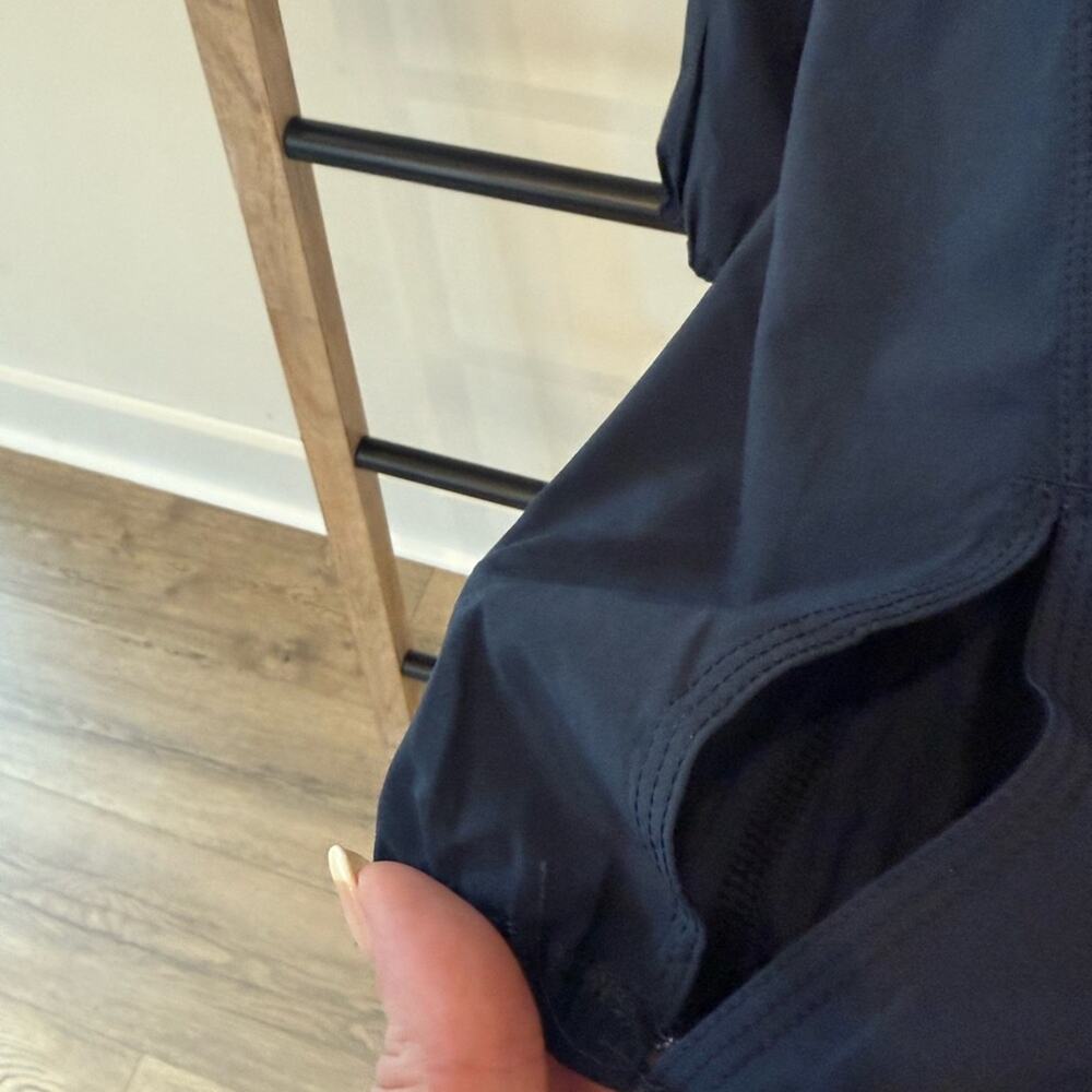 Lululemon Navy lounge pant leggings 2 - Picture 5 of 7